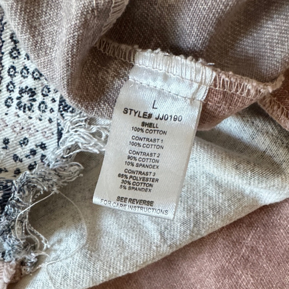 Oli & Hali LARGE Patchwork Blush Jean Jacket Pockets and Buttons - Picture 7 of 9
